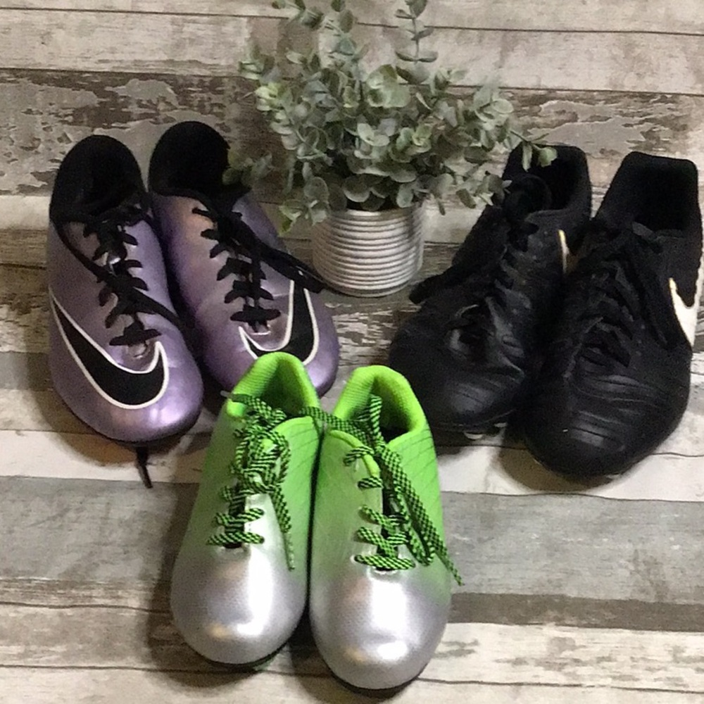 Lot of Kids’ Soccer Cleats